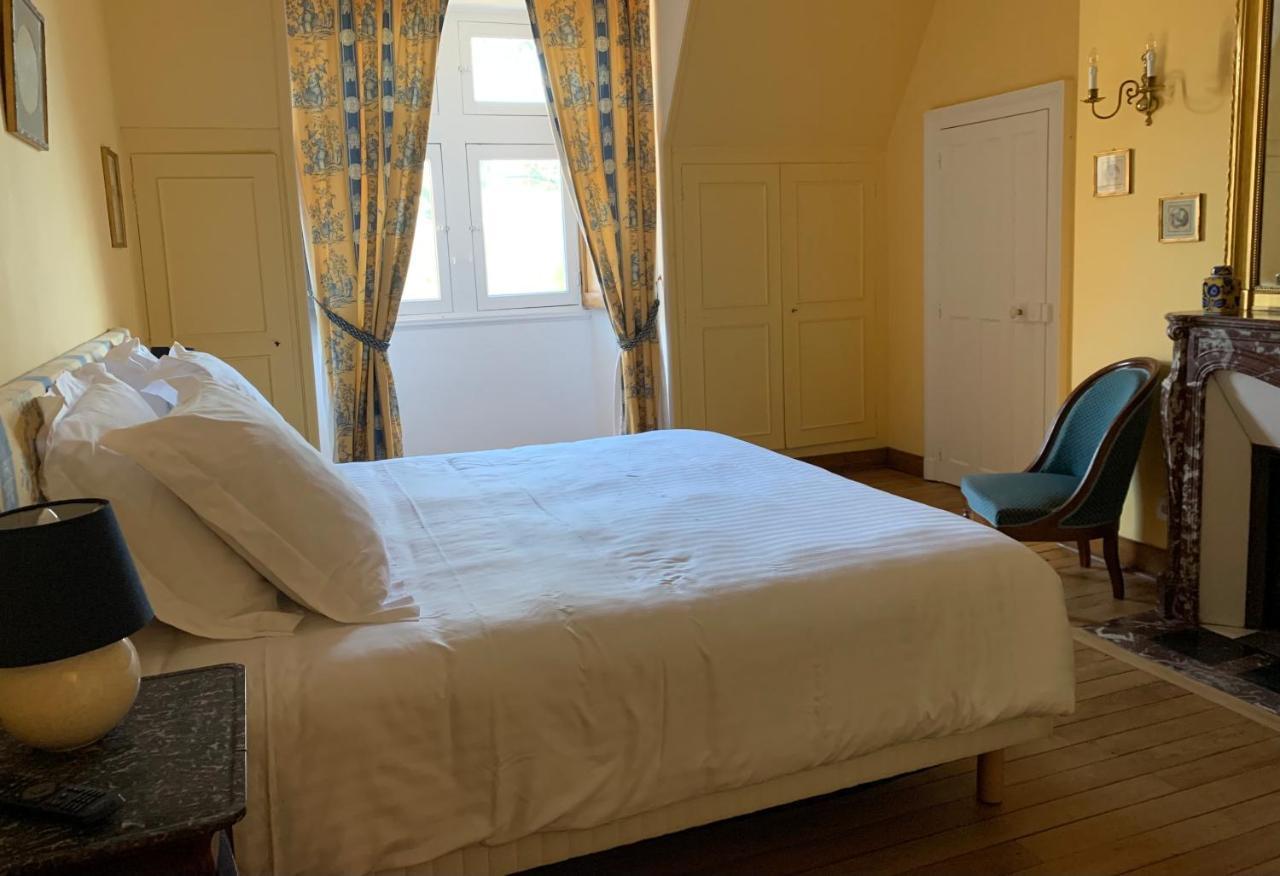 L'Abeaupiniere Bed & Breakfast Reboursin Стая снимка