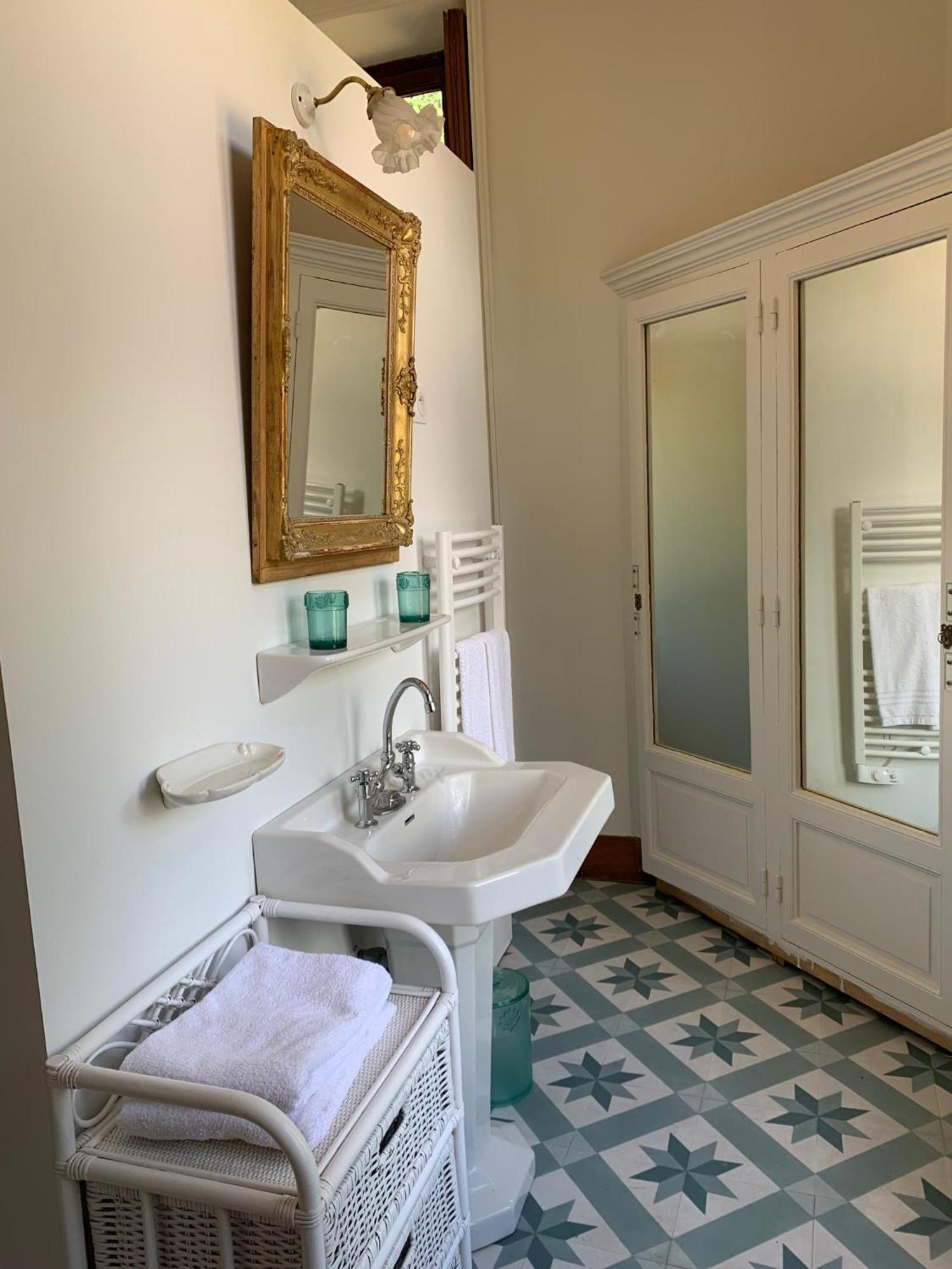 L'Abeaupiniere Bed & Breakfast Reboursin Стая снимка